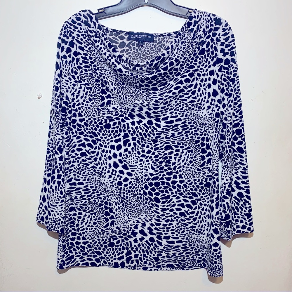 Jones New York Animal print top.
